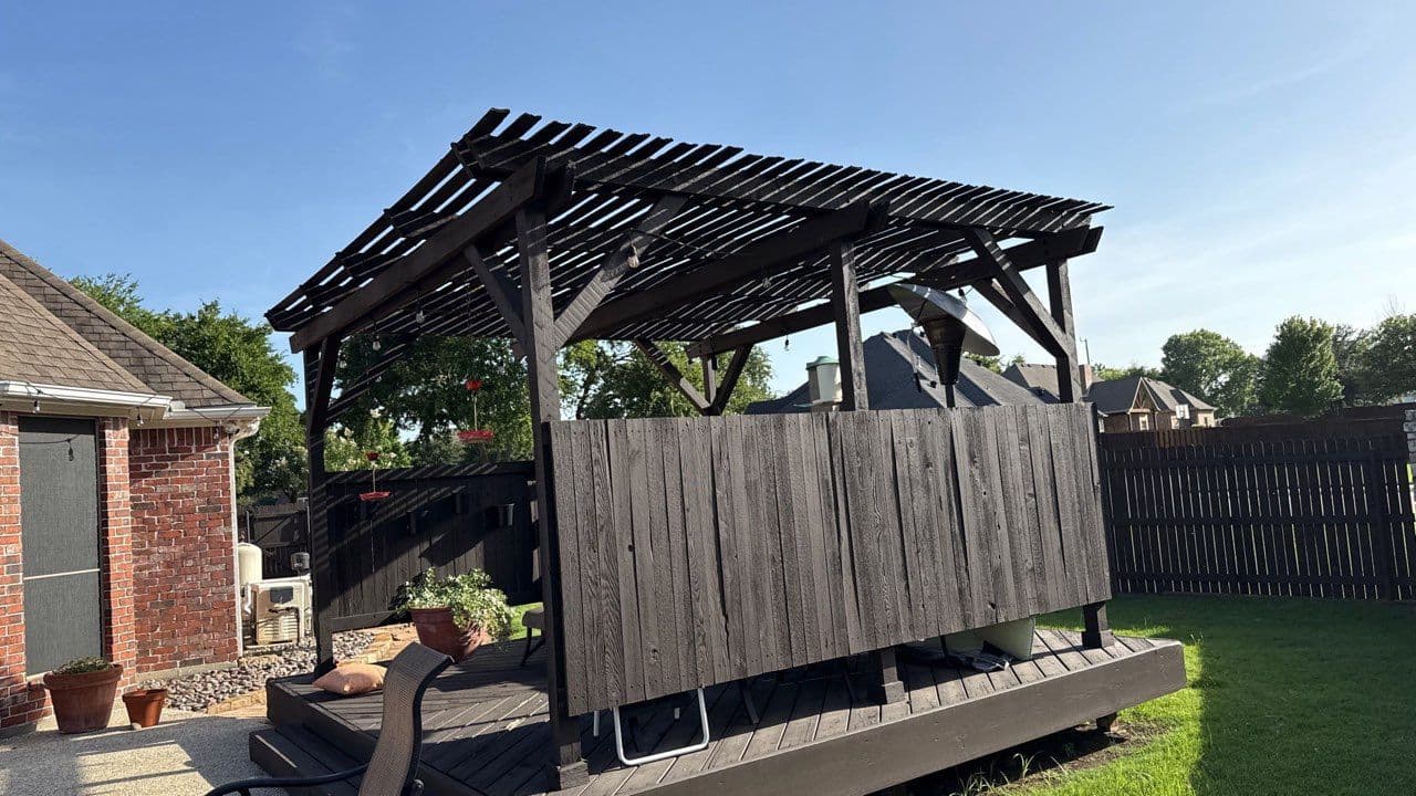 Gallery photos for Backyard Pergola Makeover Delight: Image #2